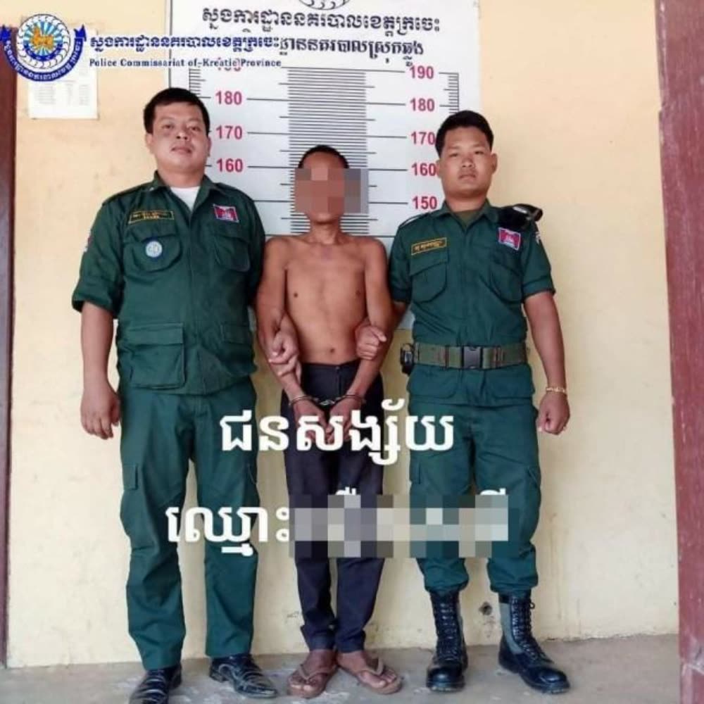 父亲强奸两个不满15岁的女儿长达数月